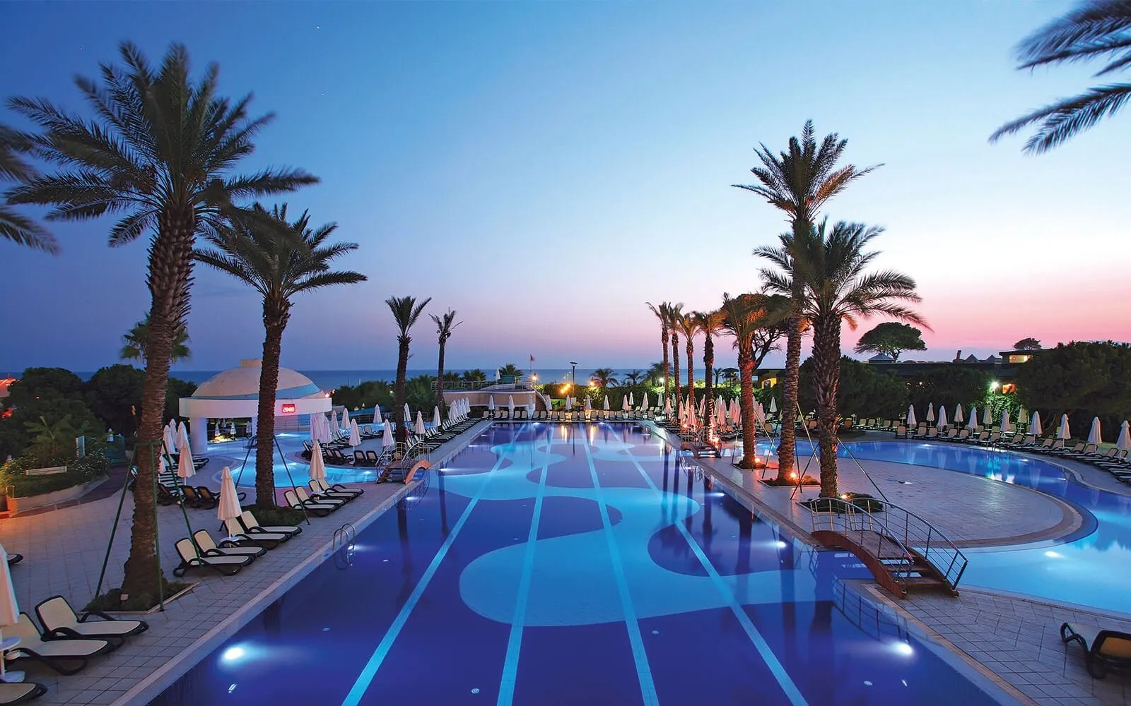 Limak Atlantis Deluxe Hotel